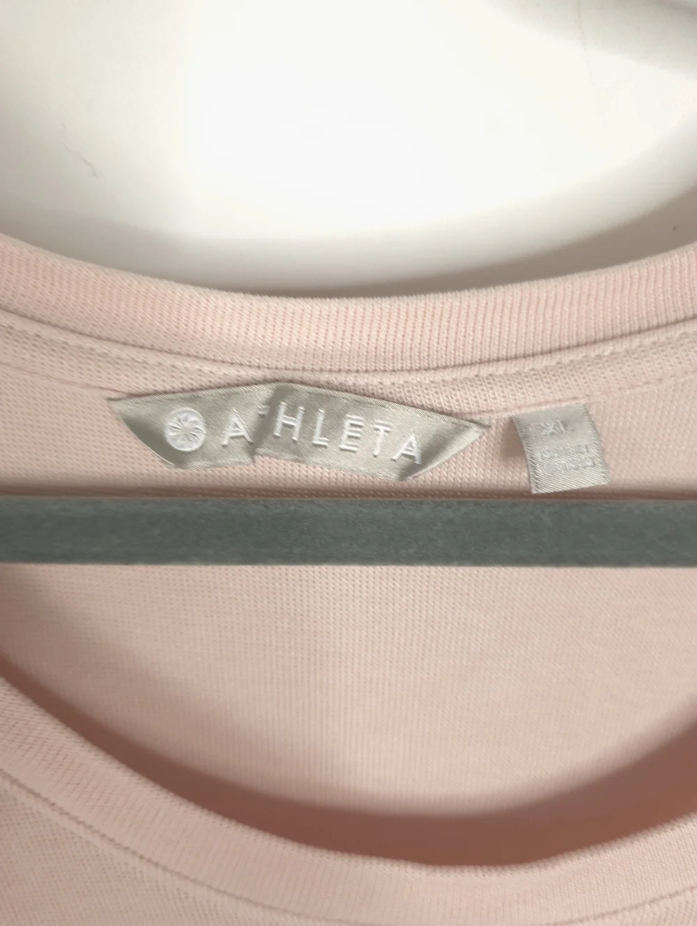Athleta Serinity Criss Cross Band Sweater / Sweatshirt Size Xl